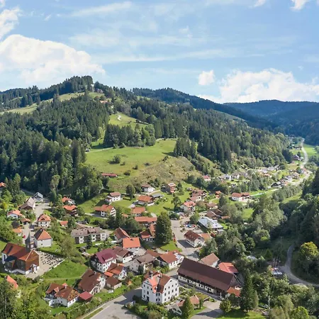 Im Haus Kreuzthal